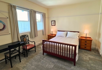 Room 322