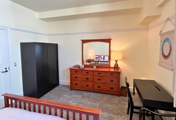 Room 322