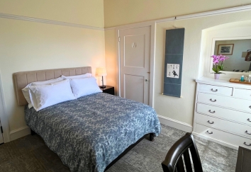 Room 321